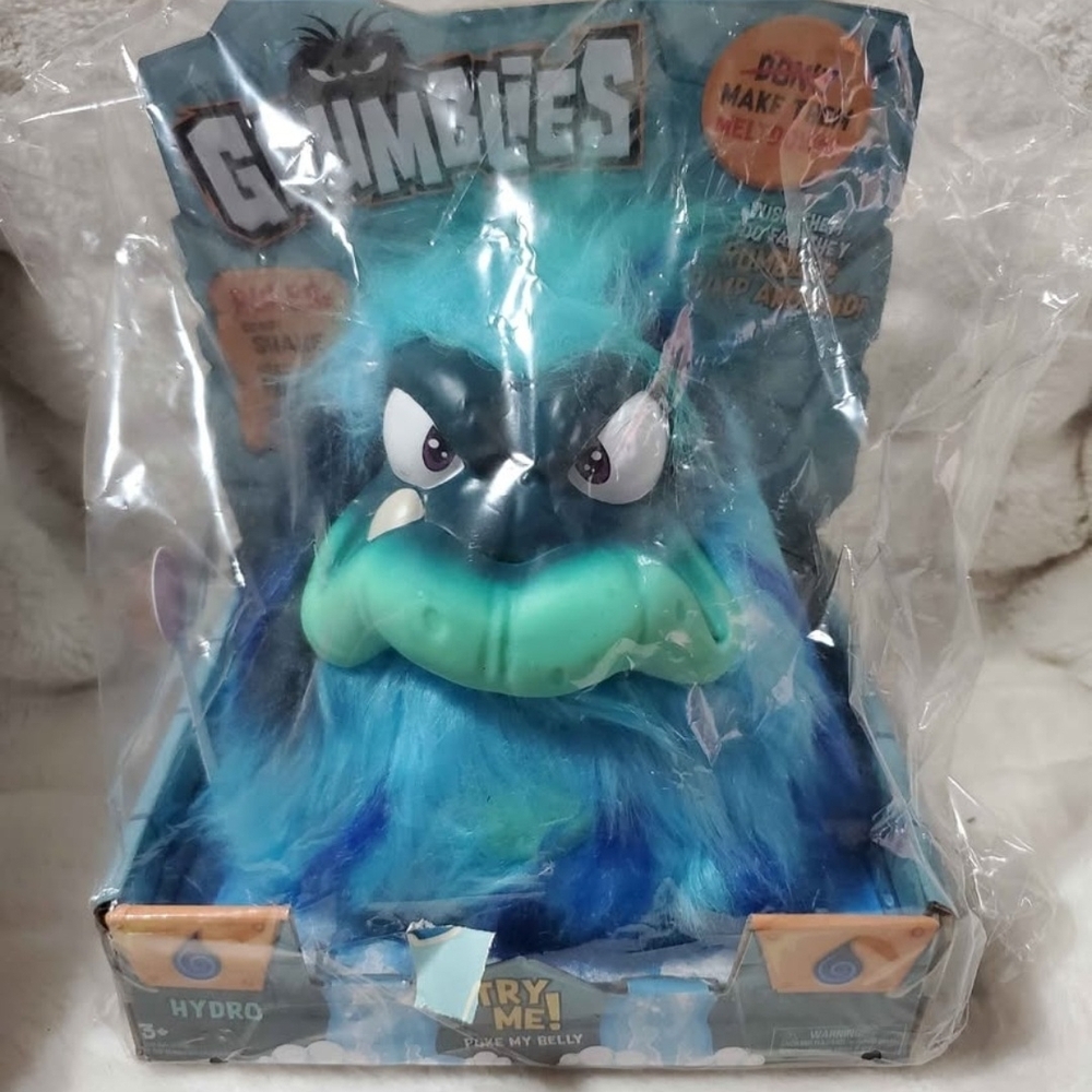 Grumlies Hydro Monster Toy